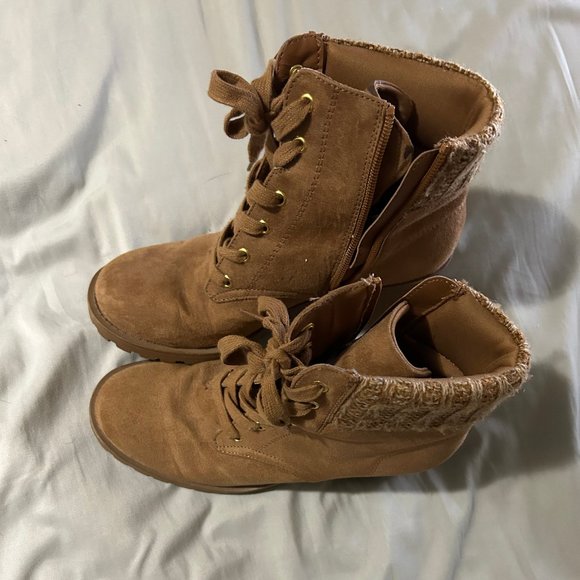 ...meToo RHYME Boots size 6.5 - Picture 3 of 6